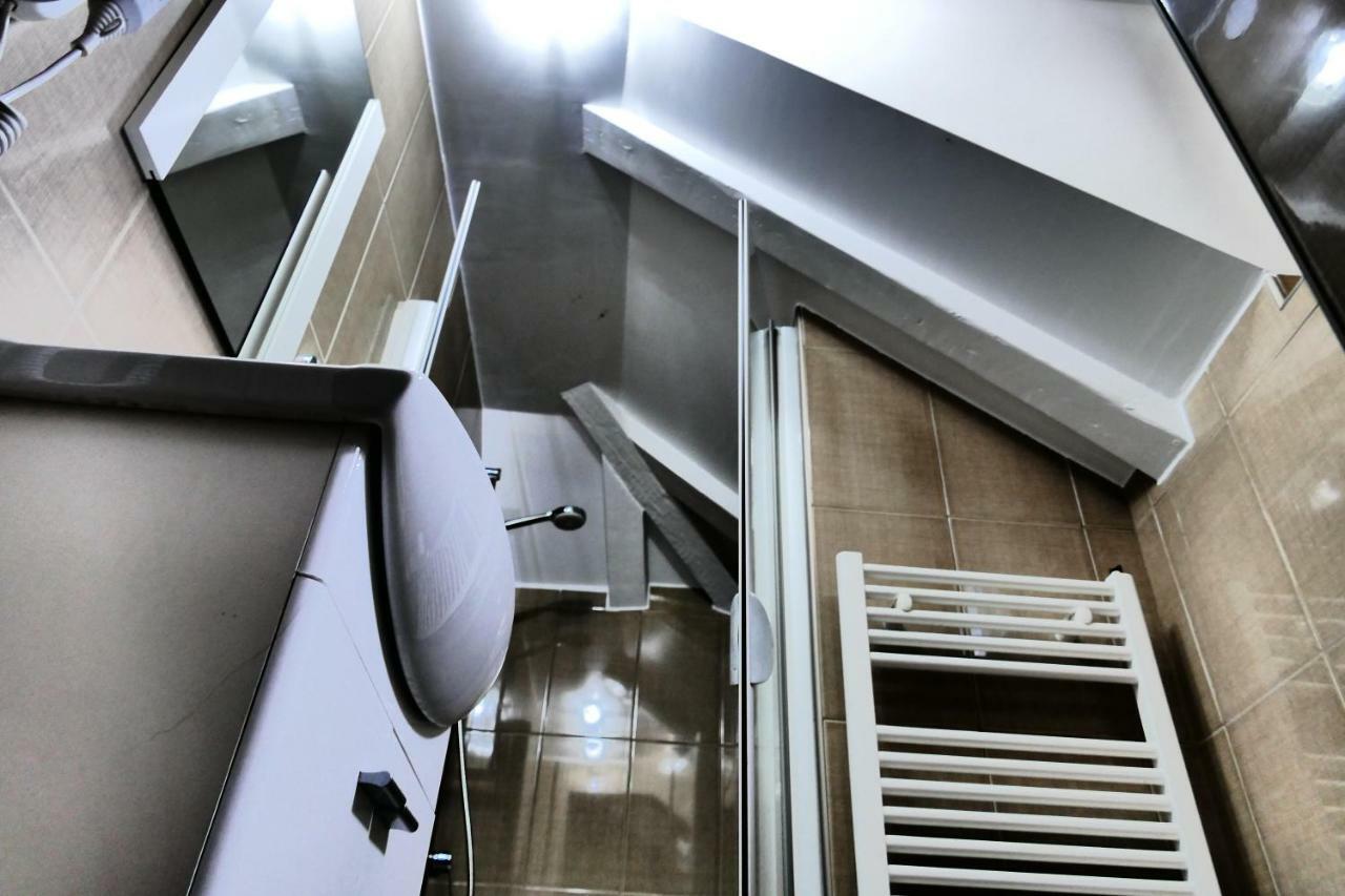 Pensiunea Roua Florilor Hotell Anina Exteriör bild